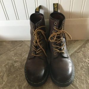 Dr. Martens 1460 Boots Brown Womens Sz 7